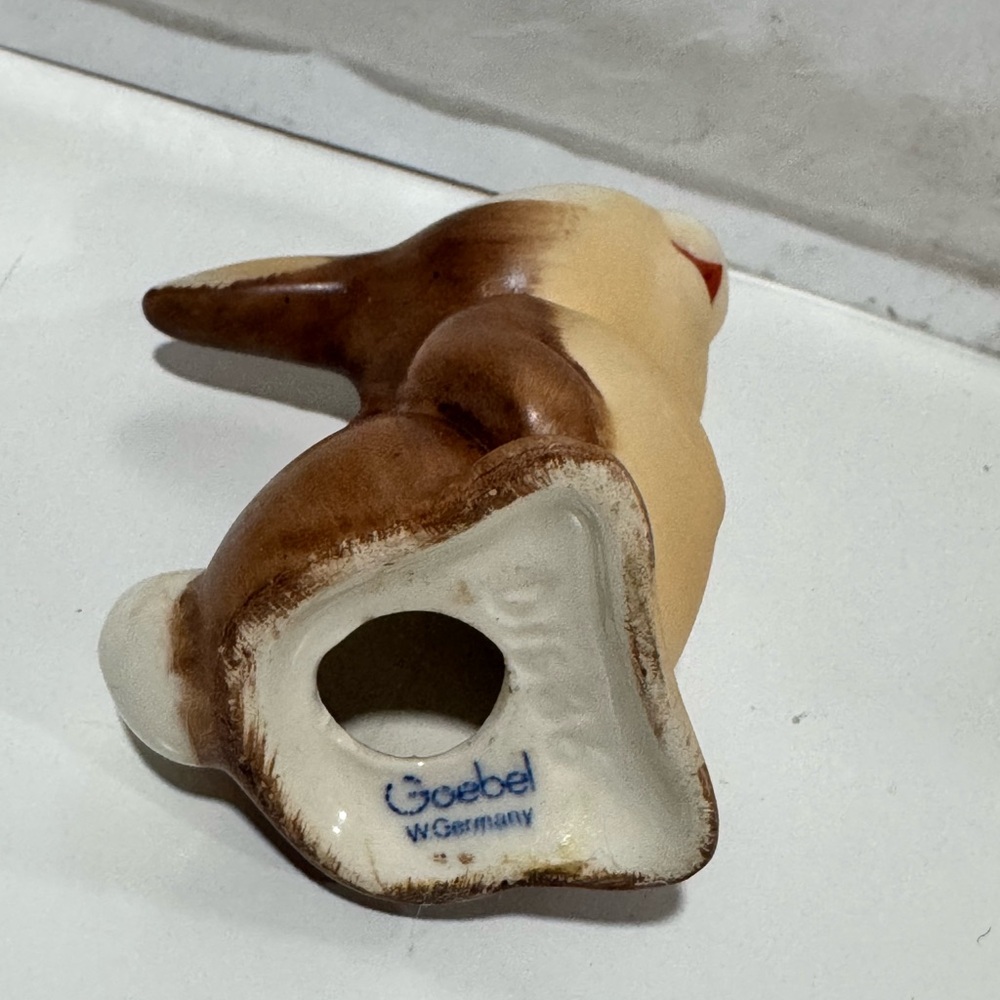Goebel Thumper Figurine Disney Bambi Vintage Porcelain Bunny - Picture 5 of 7